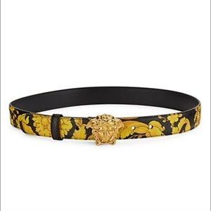 Palazzo Medusa Buckle Leather Belt S